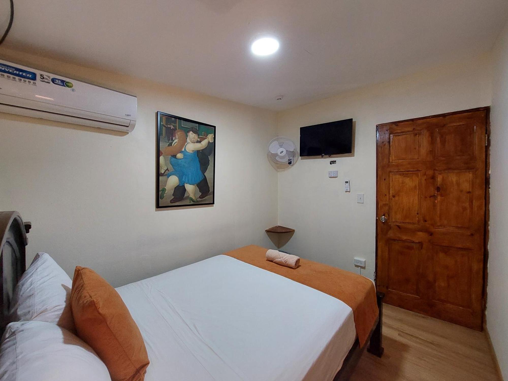 Hospedaje Los Lirios Chitre Luaran gambar